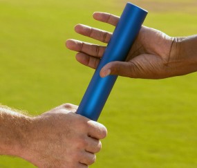 开云体育中国-国王关键战突围新疆队，当篮球成为文明对话的隐喻