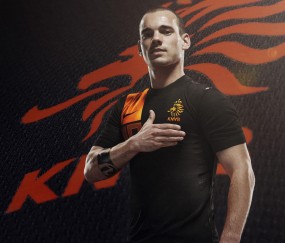 开云体育登录-鹈鹕狂胜广东队，字母哥如何用非典型统治主宰比赛走向？