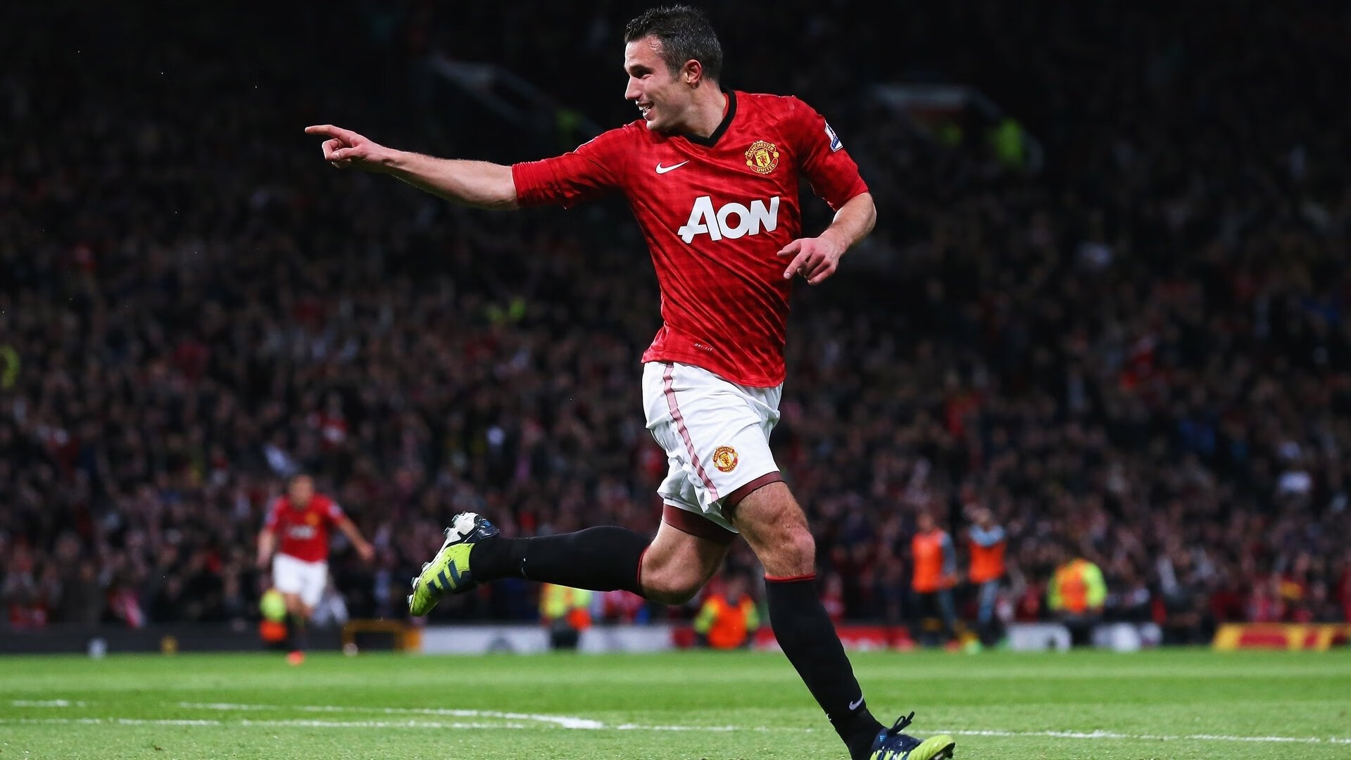 凯恩关键战不手软，阿根廷踏平委内瑞拉，当英雄主义成为常态，足球的叙事如何被重塑？